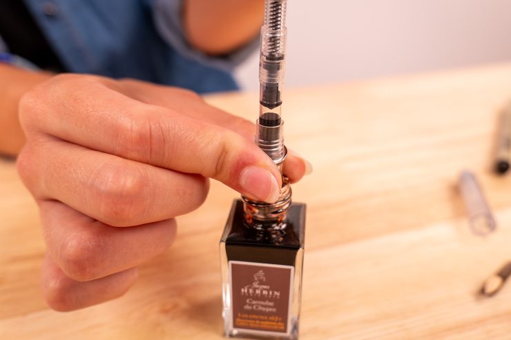 Recharger le stylo-plume Jacques Herbin